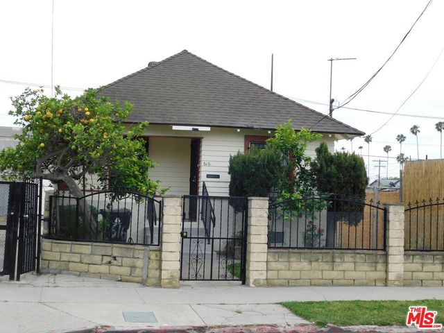 616 W 58th Street, Los Angeles, CA 90037