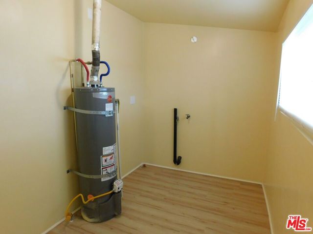 616 W 58th Street, Los Angeles, CA 90037