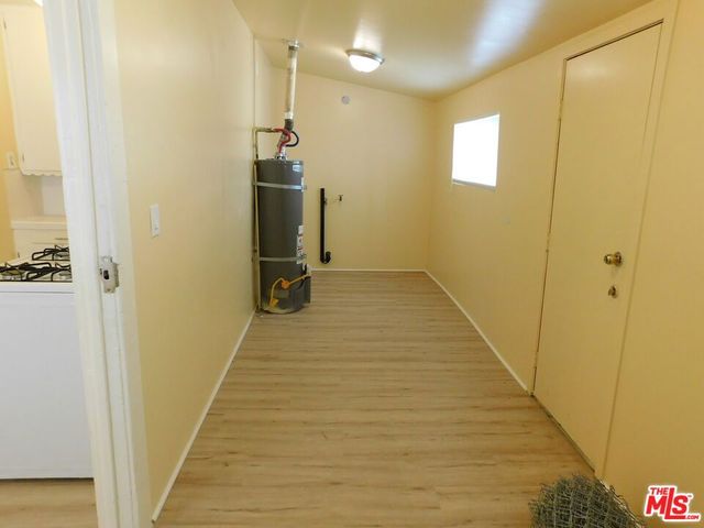 616 W 58th Street, Los Angeles, CA 90037