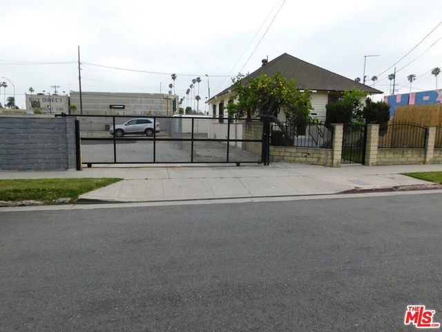 616 W 58th Street, Los Angeles, CA 90037