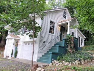 32 Cherry Street, Fort Montgomery, NY 10922