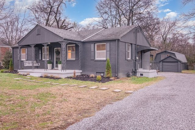 706 Greymont Dr, Nashville, TN 37217