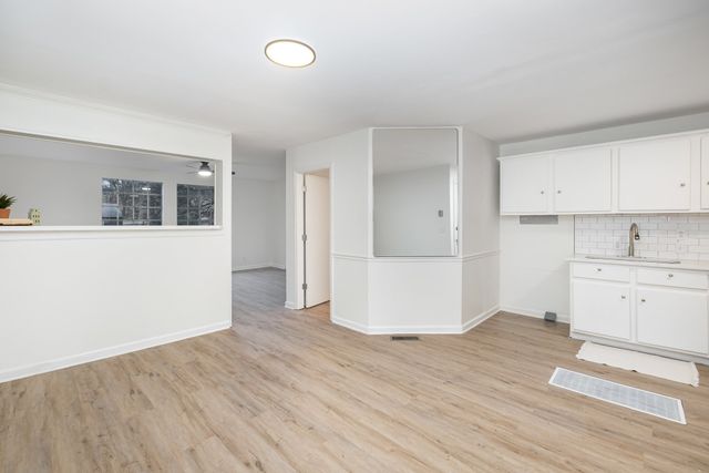 706 Greymont Dr, Nashville, TN 37217