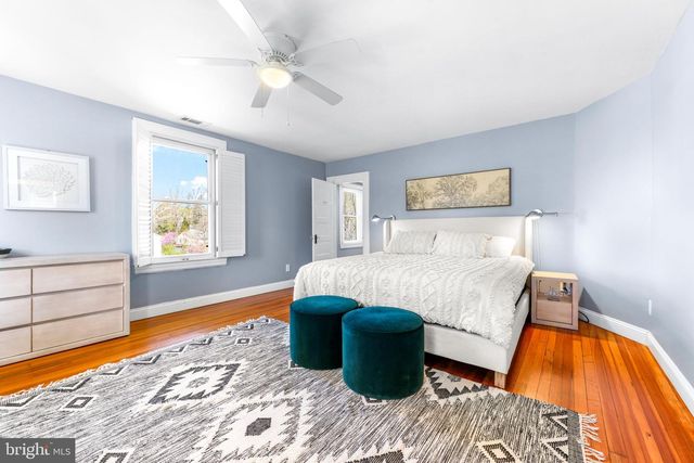 2 WAUGH AVE, Glyndon, MD 21136