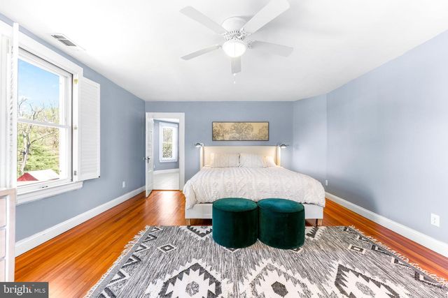 2 WAUGH AVE, Glyndon, MD 21136