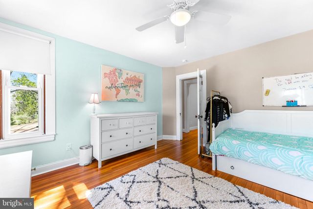2 WAUGH AVE, Glyndon, MD 21136