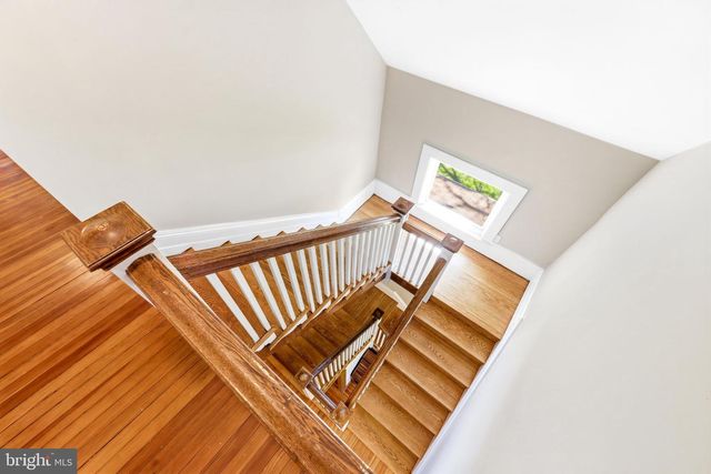 2 WAUGH AVE, Glyndon, MD 21136