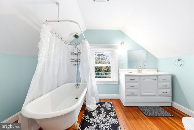 2 WAUGH AVE, Glyndon, MD 21136