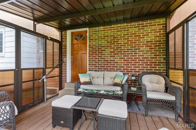 8553 Craighill Drive, Affton, MO 63123