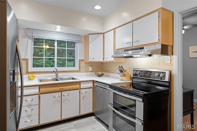 8553 Craighill Drive, Affton, MO 63123