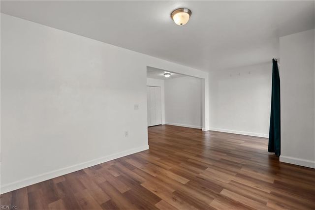 903 Sherman LN, Norfolk, VA 23523