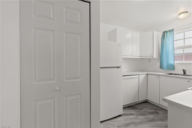 903 Sherman LN, Norfolk, VA 23523