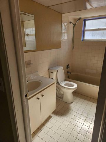 8030 Sunset Strip, Sunrise, FL 33322
