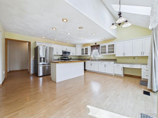 1219 Quail Ridge Court, Belleville, IL 62221
