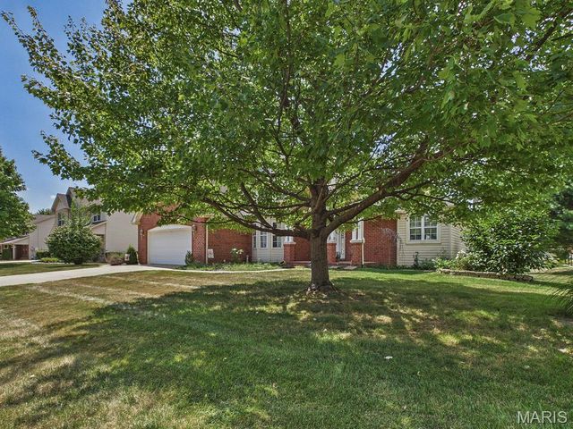 1219 Quail Ridge Court, Belleville, IL 62221