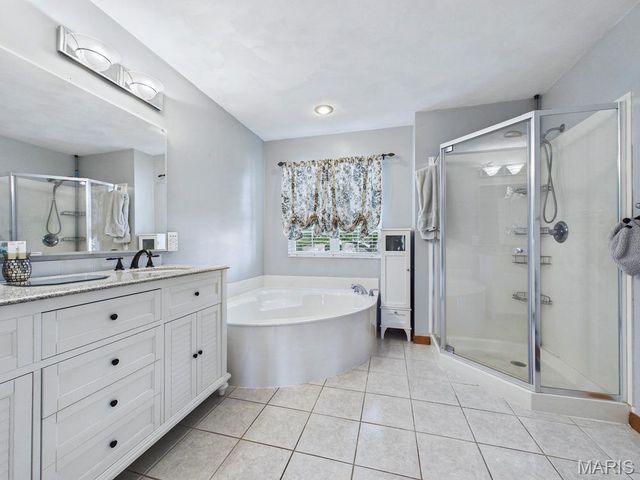 1219 Quail Ridge Court, Belleville, IL 62221
