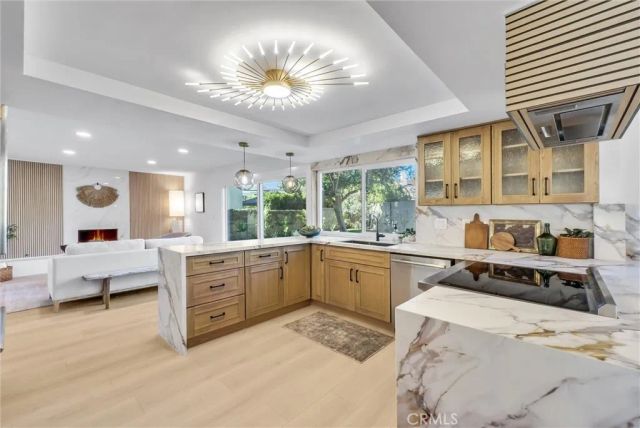 3690 Marigold, Seal Beach, CA 90740