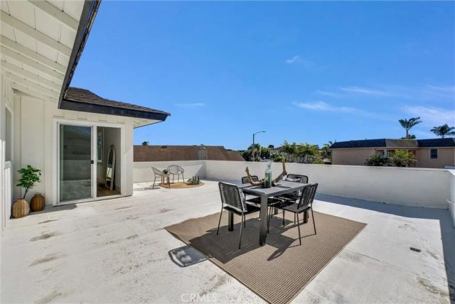 3690 Marigold, Seal Beach, CA 90740