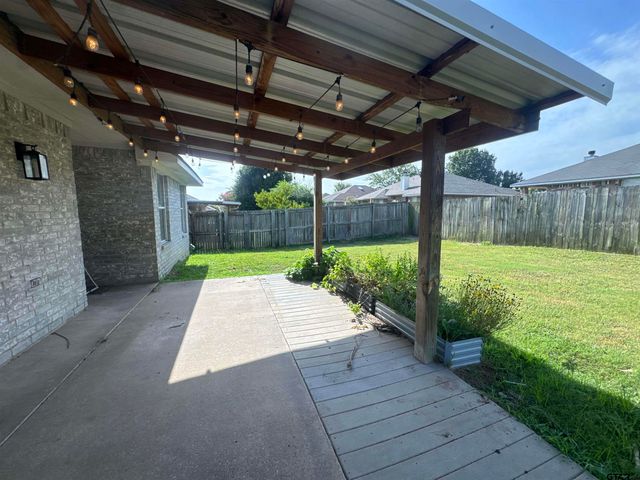 10845 Nashville Dr, Flint, TX 75762