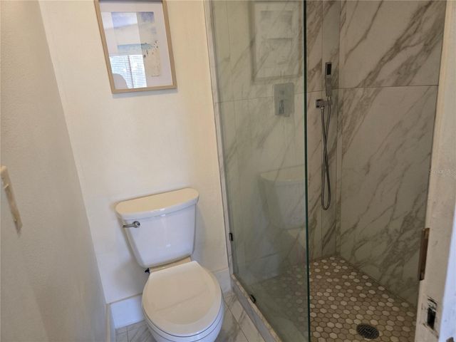 1054 LOTUS COVE COURT 646, Altamonte Springs, FL 32714