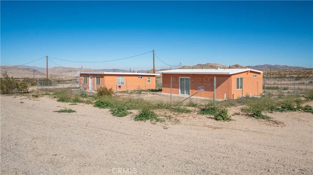 5827 Old Woman Springs, Johnson Valley, CA 92285