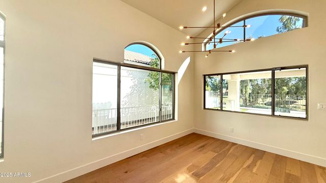 8133 E CORTEZ Drive, Scottsdale, AZ 85260