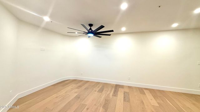 8133 E CORTEZ Drive, Scottsdale, AZ 85260