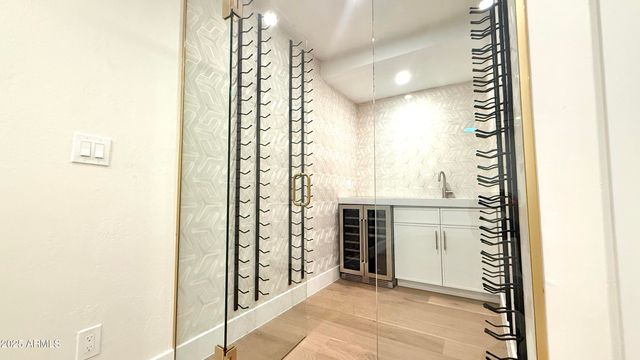 8133 E CORTEZ Drive, Scottsdale, AZ 85260