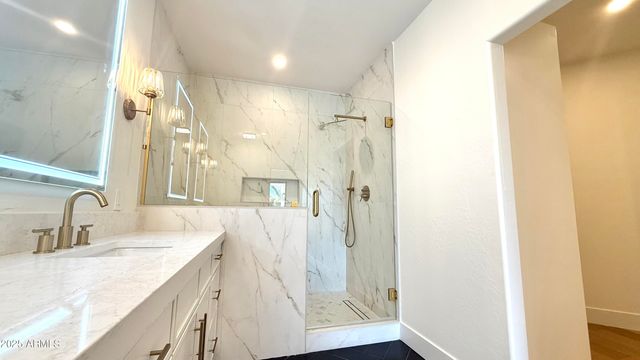 8133 E CORTEZ Drive, Scottsdale, AZ 85260