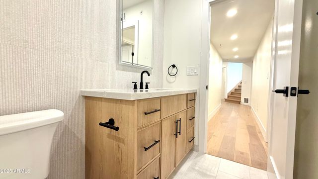 8133 E CORTEZ Drive, Scottsdale, AZ 85260