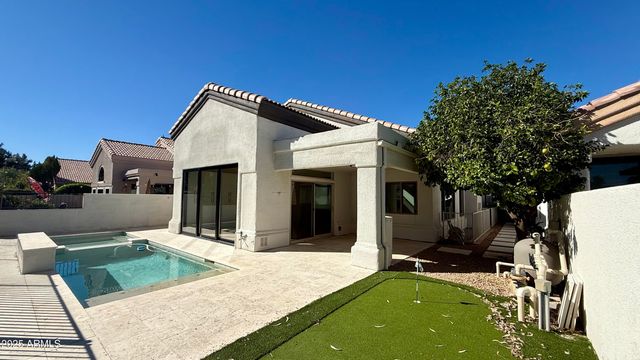 8133 E CORTEZ Drive, Scottsdale, AZ 85260