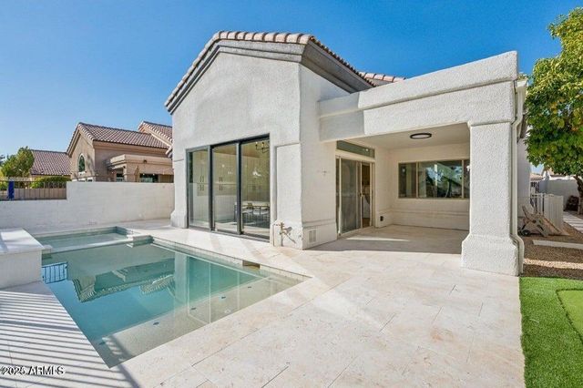 8133 E CORTEZ Drive, Scottsdale, AZ 85260