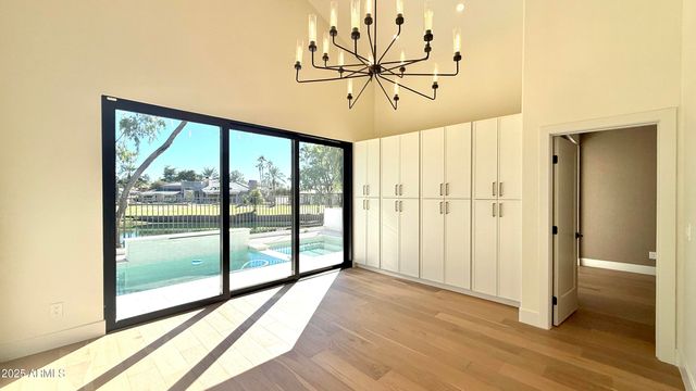 8133 E CORTEZ Drive, Scottsdale, AZ 85260