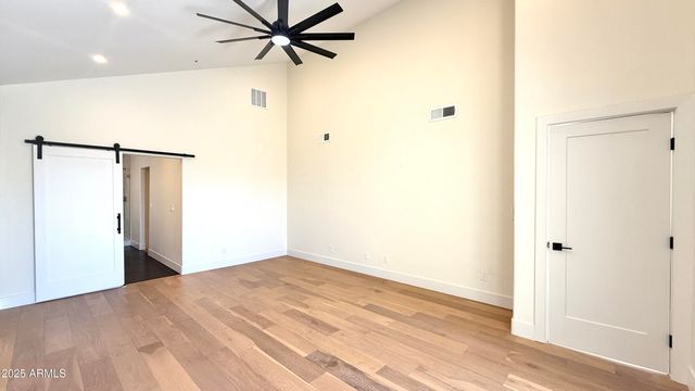 8133 E CORTEZ Drive, Scottsdale, AZ 85260