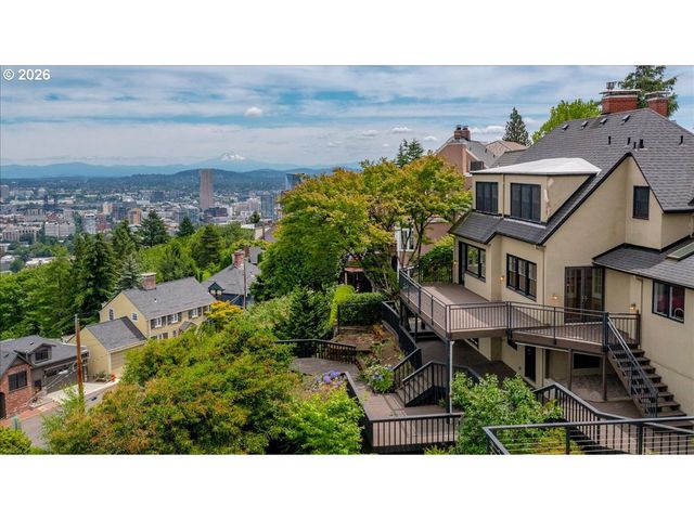 294 Nw MACLEAY Blvd, Portland, OR 97210