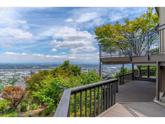 294 Nw MACLEAY Blvd, Portland, OR 97210