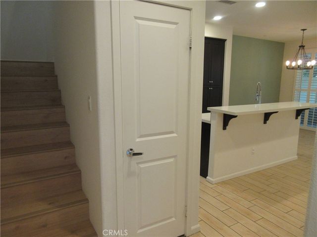 7610 N. Honor Way, Van Nuys, CA 91405