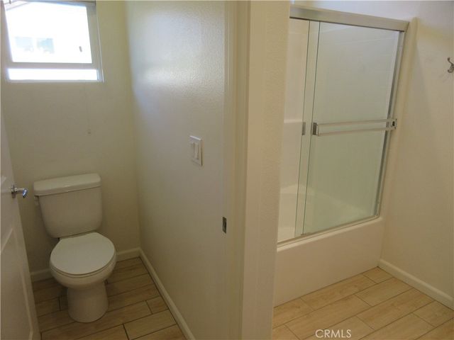 7610 N. Honor Way, Van Nuys, CA 91405