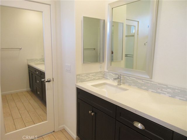 7610 N. Honor Way, Van Nuys, CA 91405