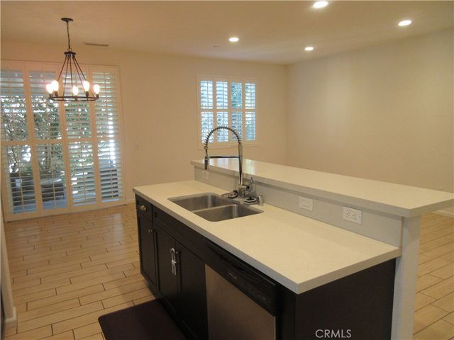 7610 N. Honor Way, Van Nuys, CA 91405