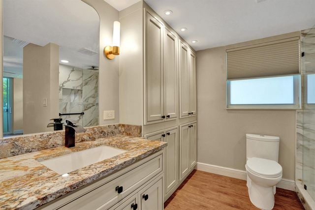 3621 Oaks Clubhouse Drive 101, Pompano Beach, FL 33069