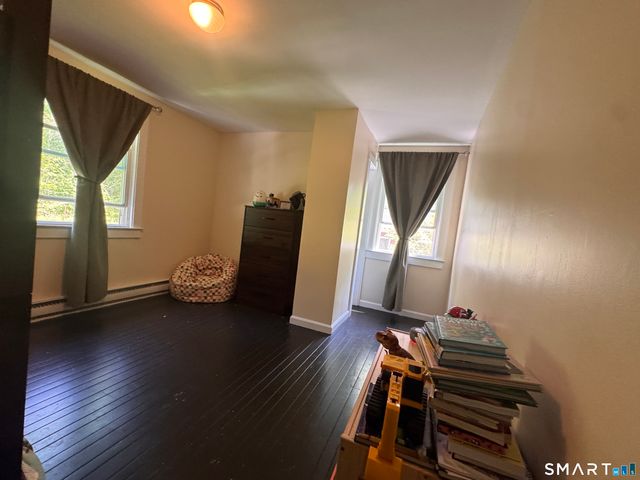 16 Cross Brook Road, Woodbury, CT 06798