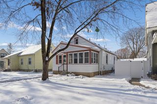 3925 Perry Avenue N, Robbinsdale, MN 55422