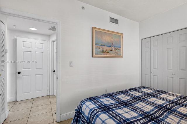 134 SW 7th Ave 404, Miami, FL 33130