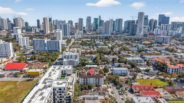 134 SW 7th Ave 404, Miami, FL 33130