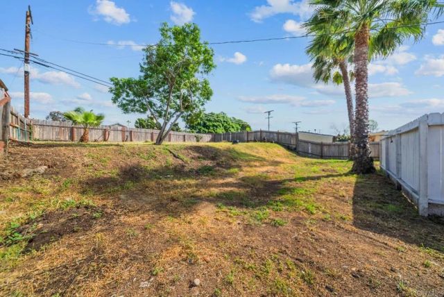 927 Agua Tibia Avenue, Chula Vista, CA 91911