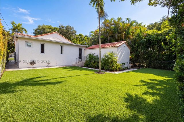 829 Genoa St, Coral Gables, FL 33134