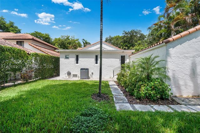 829 Genoa St, Coral Gables, FL 33134