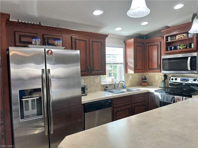 1514 Diamond Lake CIR, Naples, FL 34114