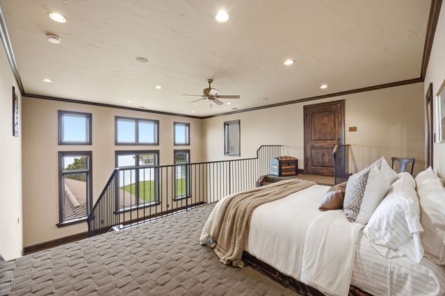 8 Meadowlake Drive, Heath, TX 75032